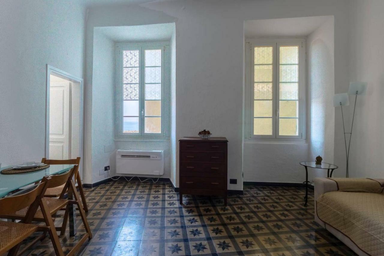 Joivy Charm 1 Bed Apt Overlooking Port Of Camogli Apartman Kültér fotó