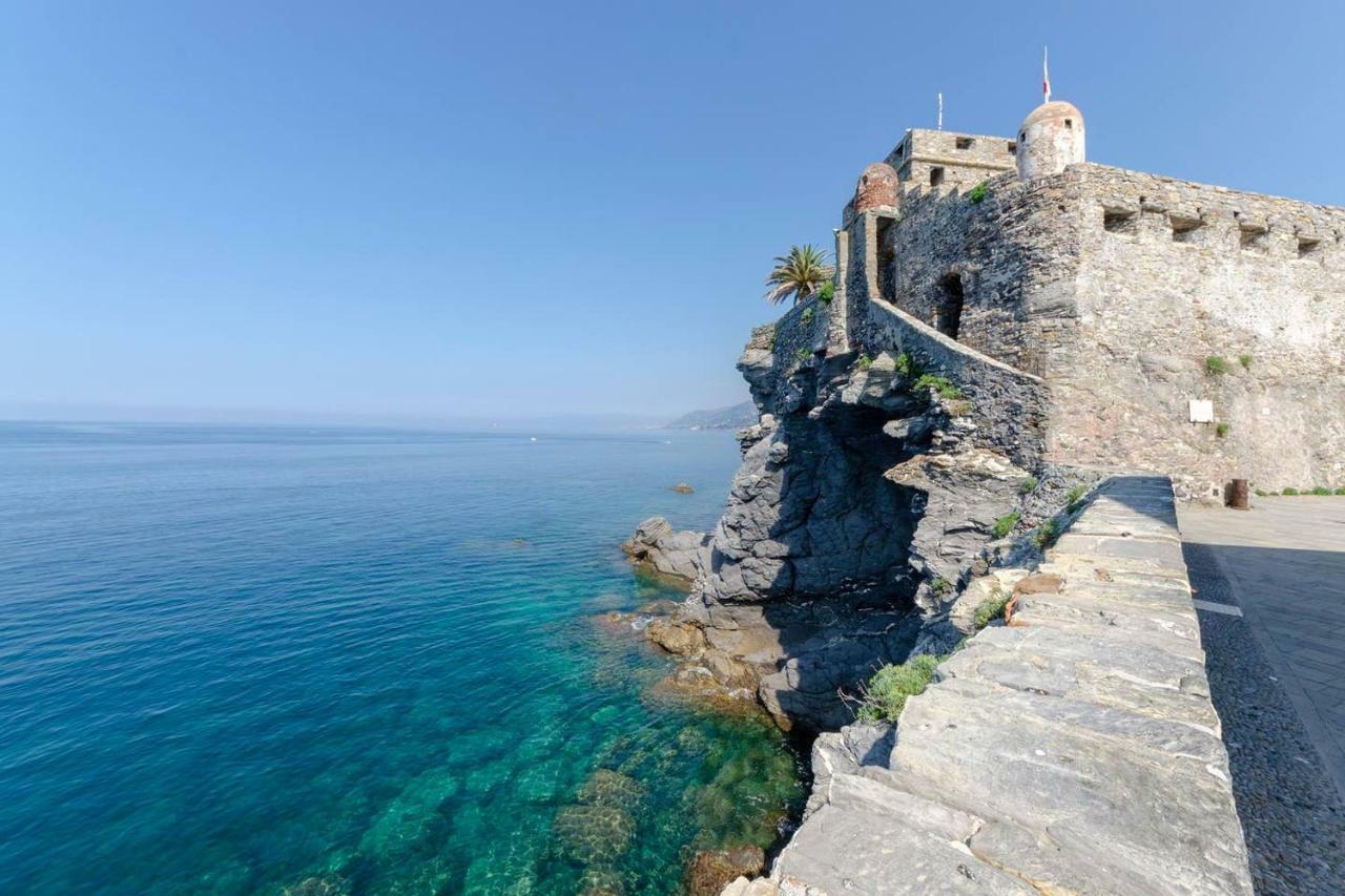 Joivy Charm 1 Bed Apt Overlooking Port Of Camogli Apartman Kültér fotó